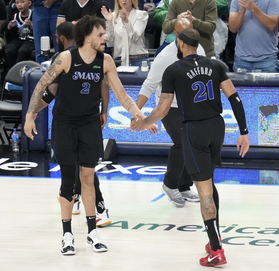 弗拉格与克尼佩尔最佳新秀之争 数据与角色深度剖析