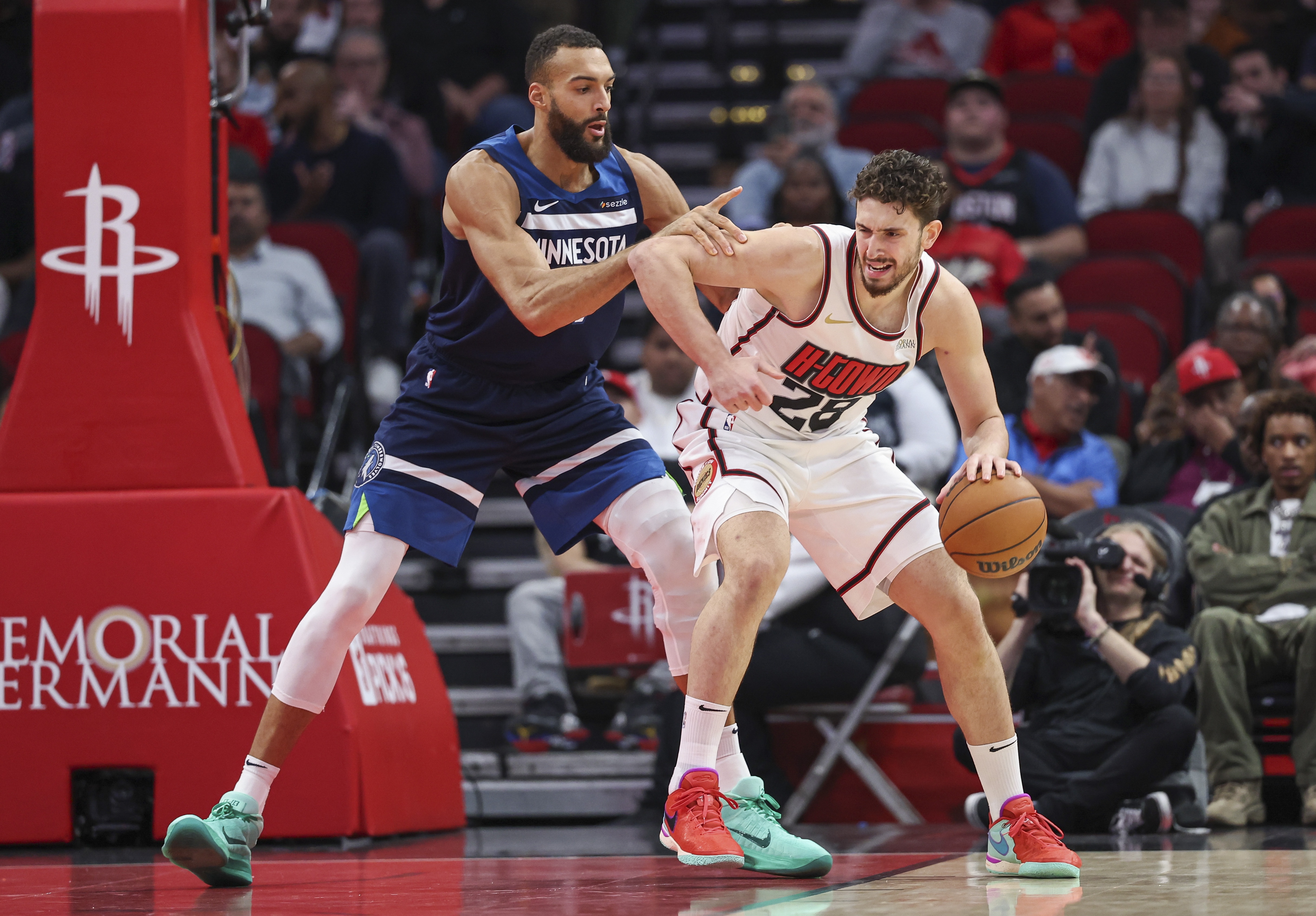 乌度卡战术短板暴露 火箭争冠之路遇阻 乌度卡战术短板暴露 火箭争冠之路遇阻