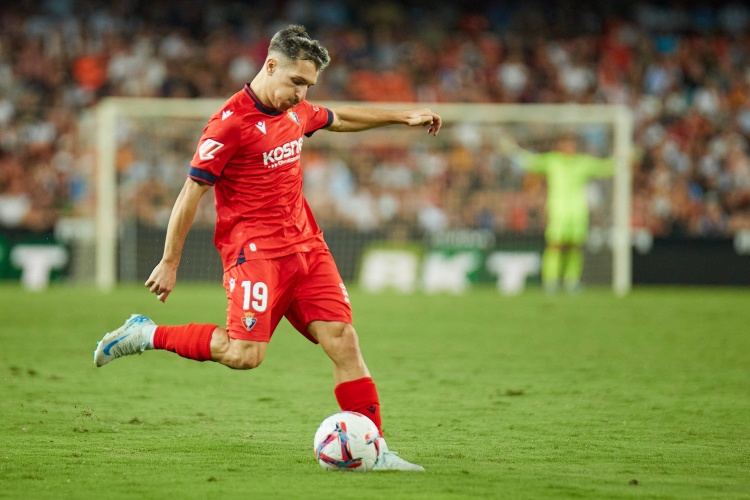 拜仁两笔租借交易遇阻 热刺罗马预计放弃买断帕利尼亚萨拉戈萨