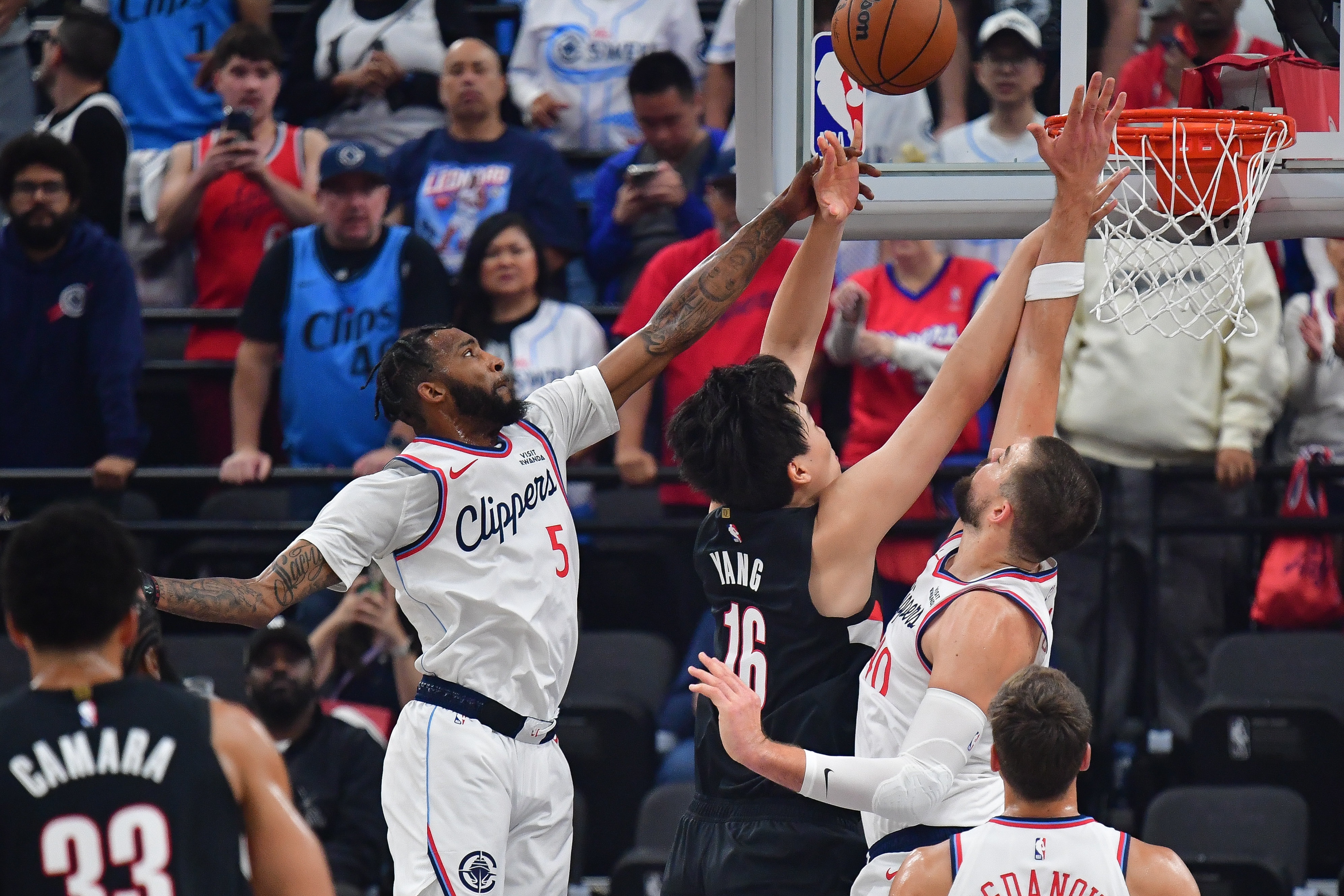 斯普利特提前锁定快船为赛季生死战 开拓者大胜奇才后全员进入战备状态