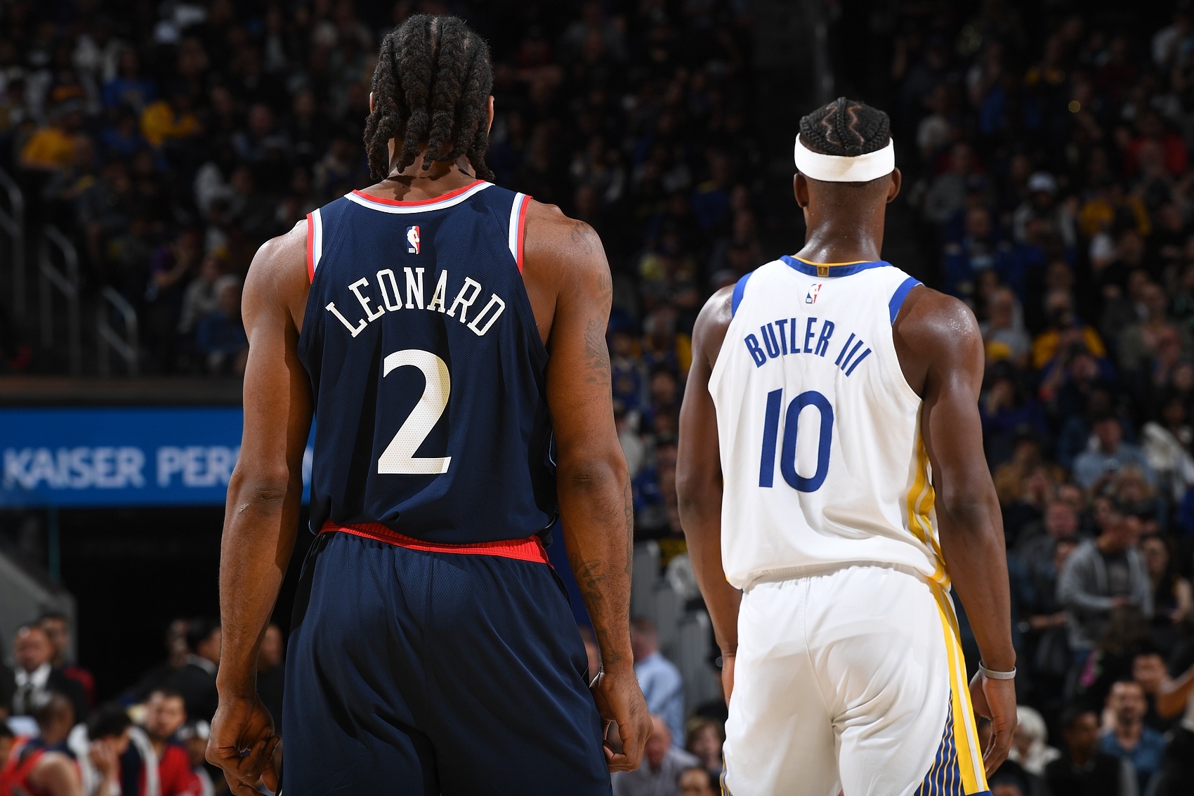 伦纳德合同存作废风险 勇士曾强势追求 今夏或打包巴特勒再报价