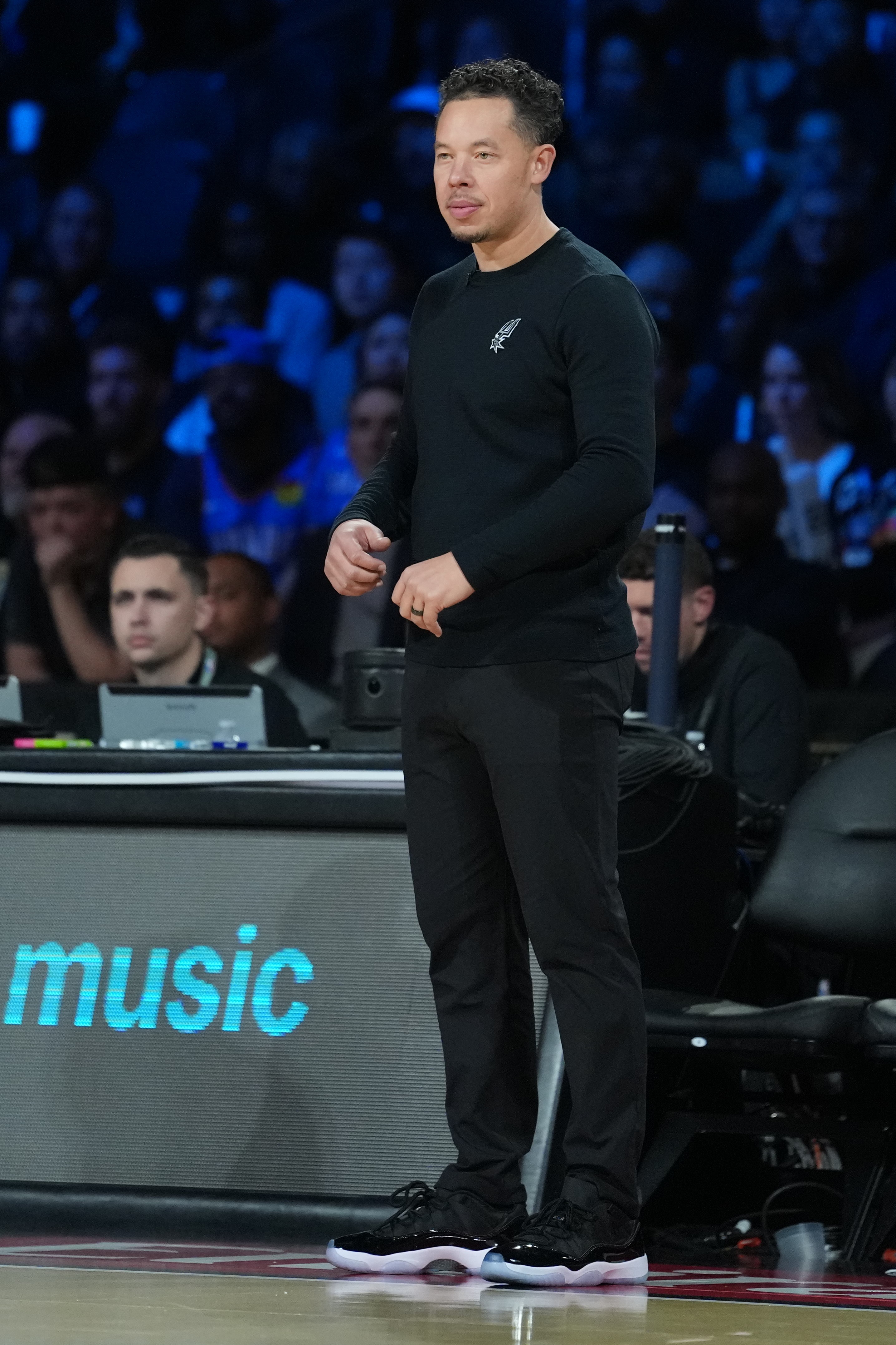 马刺主场轻取公牛 轮换阶段松懈引波波维奇不满