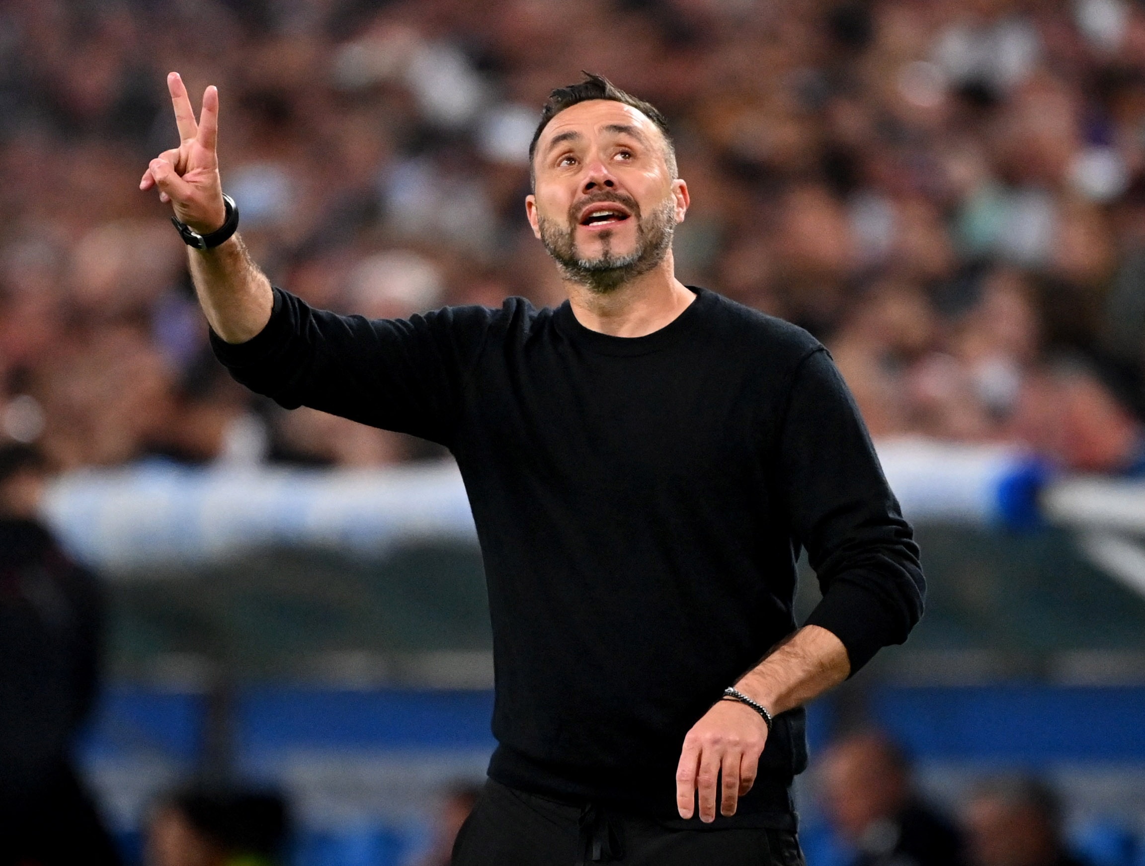 西蒙·乔丹炮轰热刺长约签德泽尔比 斥其为高薪低能小丑