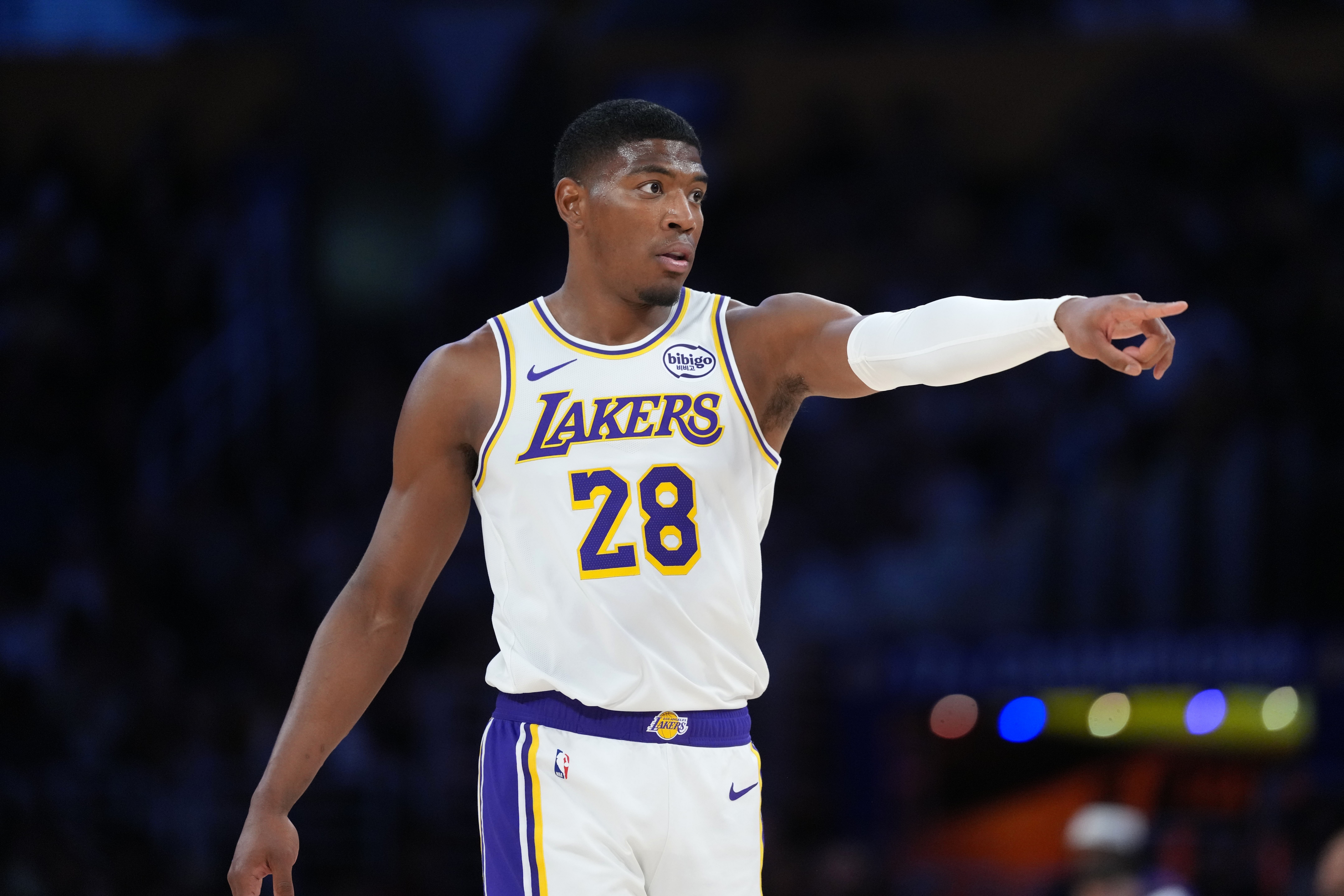 湖人三战两遇雷霆 八村塁直言对手防守已达冠军级别