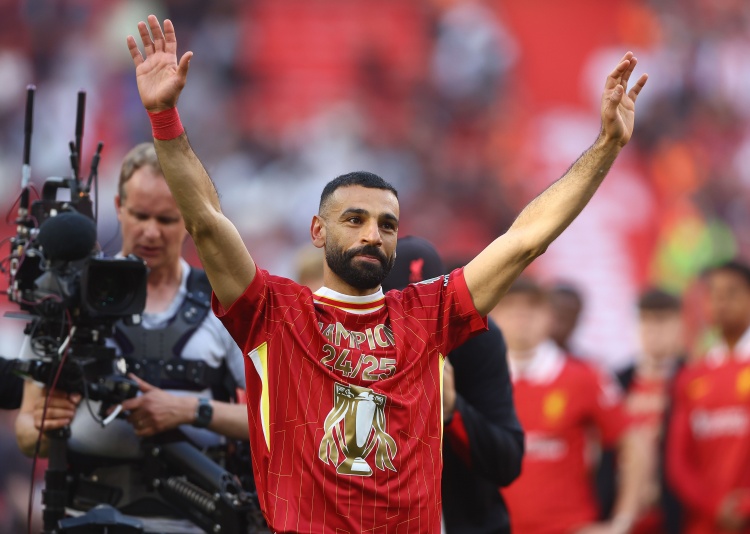 斯洛特确认提前知悉萨拉赫离队 定义其十年最佳地位