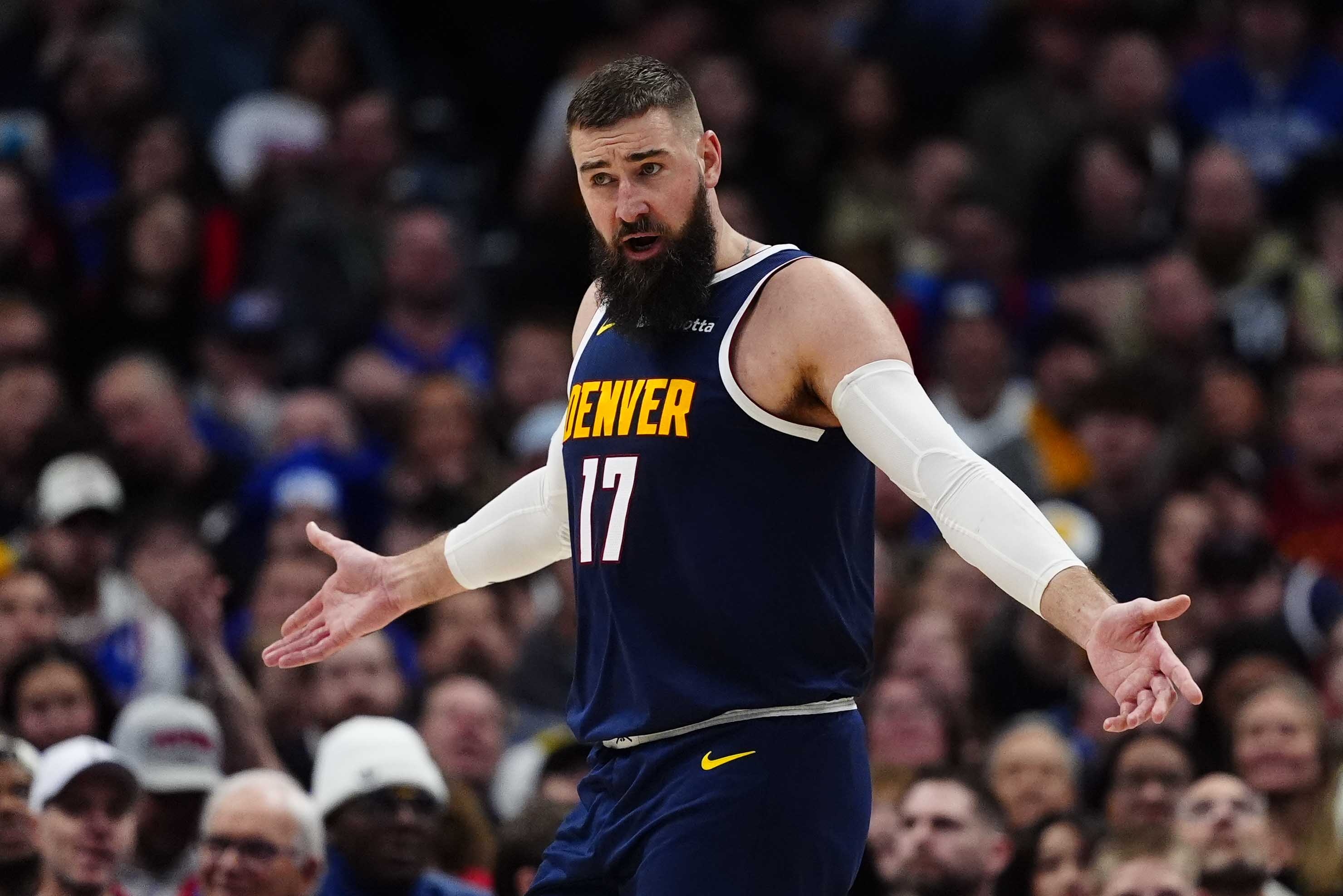 瓦兰附加赛魔咒终结 随掘金锁定季后赛席位