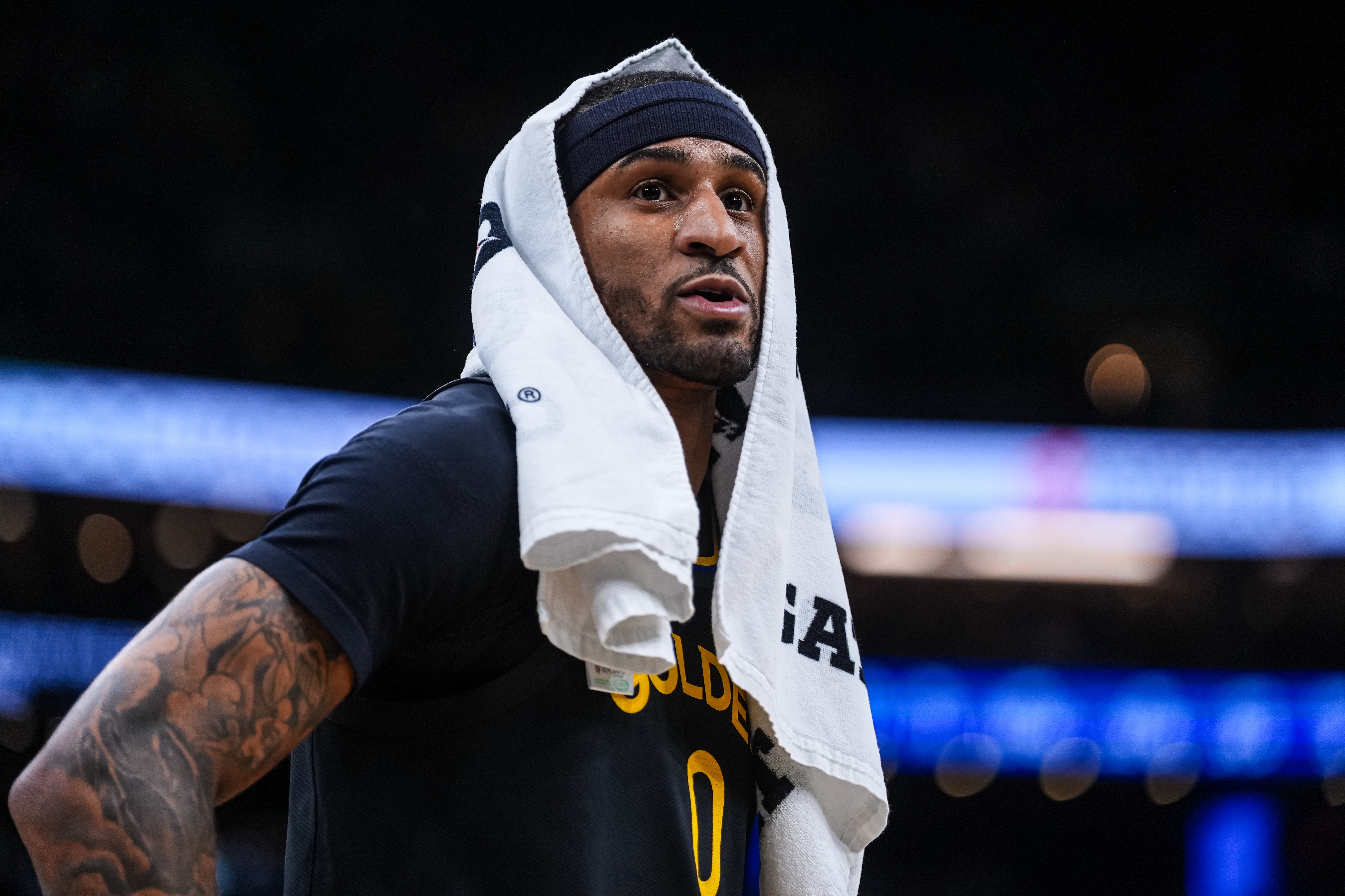 勇士残阵迎战马刺 仅九人进入激活名单