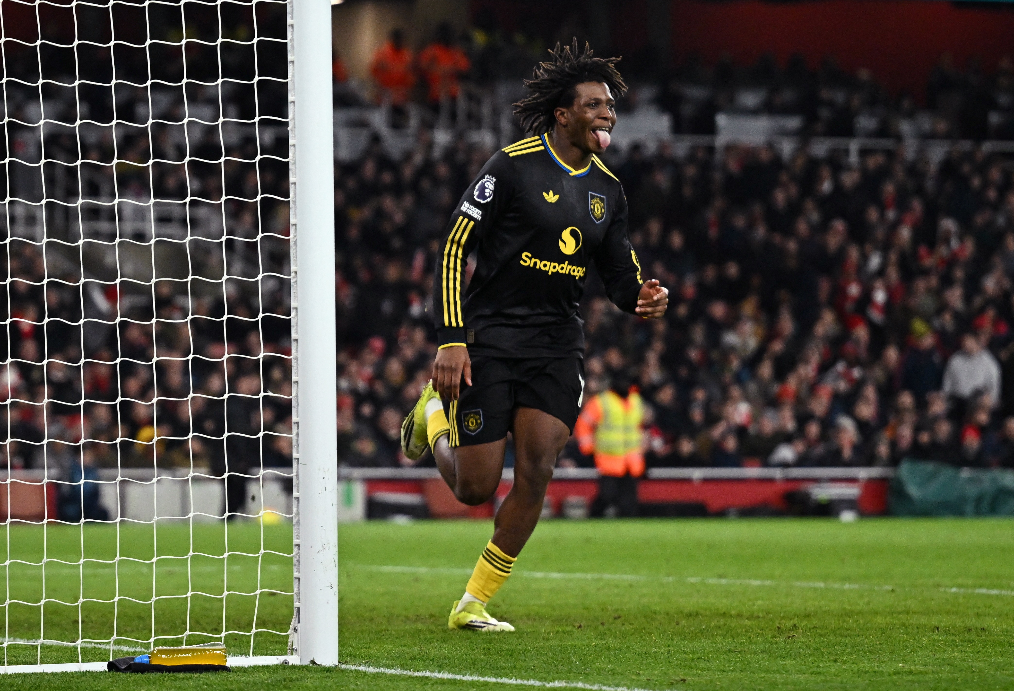 曼联边卫多尔古音乐偏好曝光 说唱为主流 看演出首选马德里 曼联边卫多尔古音乐偏好曝光 说唱为主流 看演出首选马德里