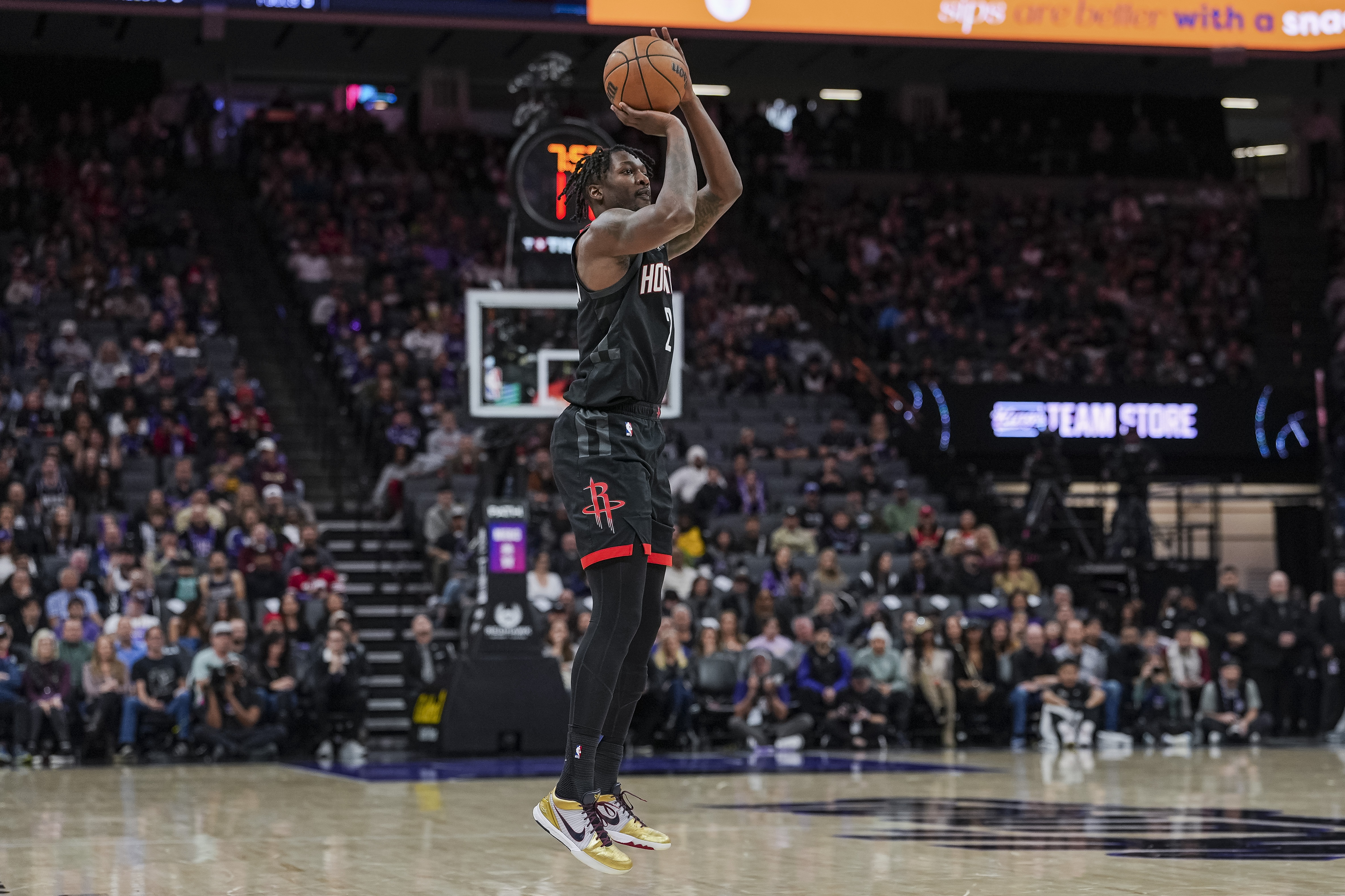 芬尼史密斯连续四场遭DNP 火箭同期四连胜