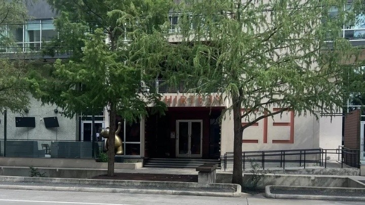 哈登以季后赛及母亲健康为由申请推迟220万美元租金案取证 哈登以季后赛及母亲健康为由申请推迟220万美元租金案取证