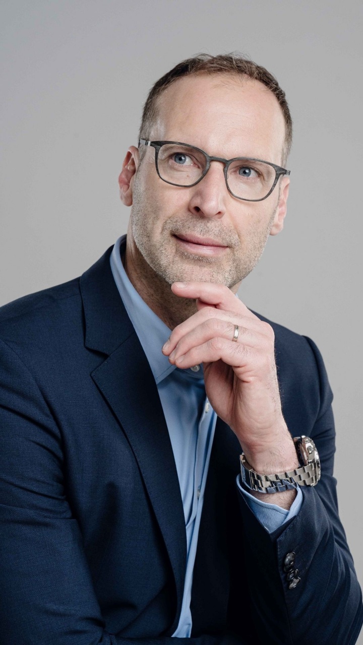 切赫自曝智商测试得分下降 小学曾测出158位列全球前1%