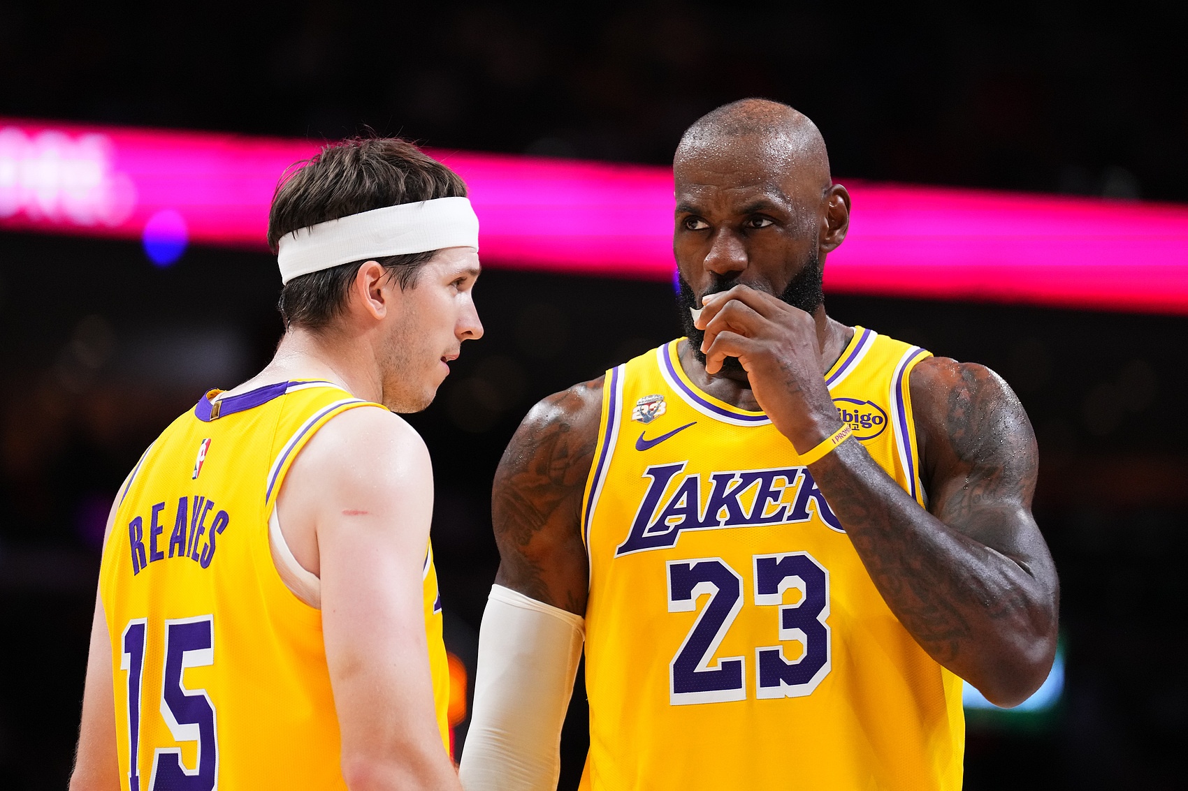 追梦格林播客论东契奇伤情 称其或影响湖人休赛期决策