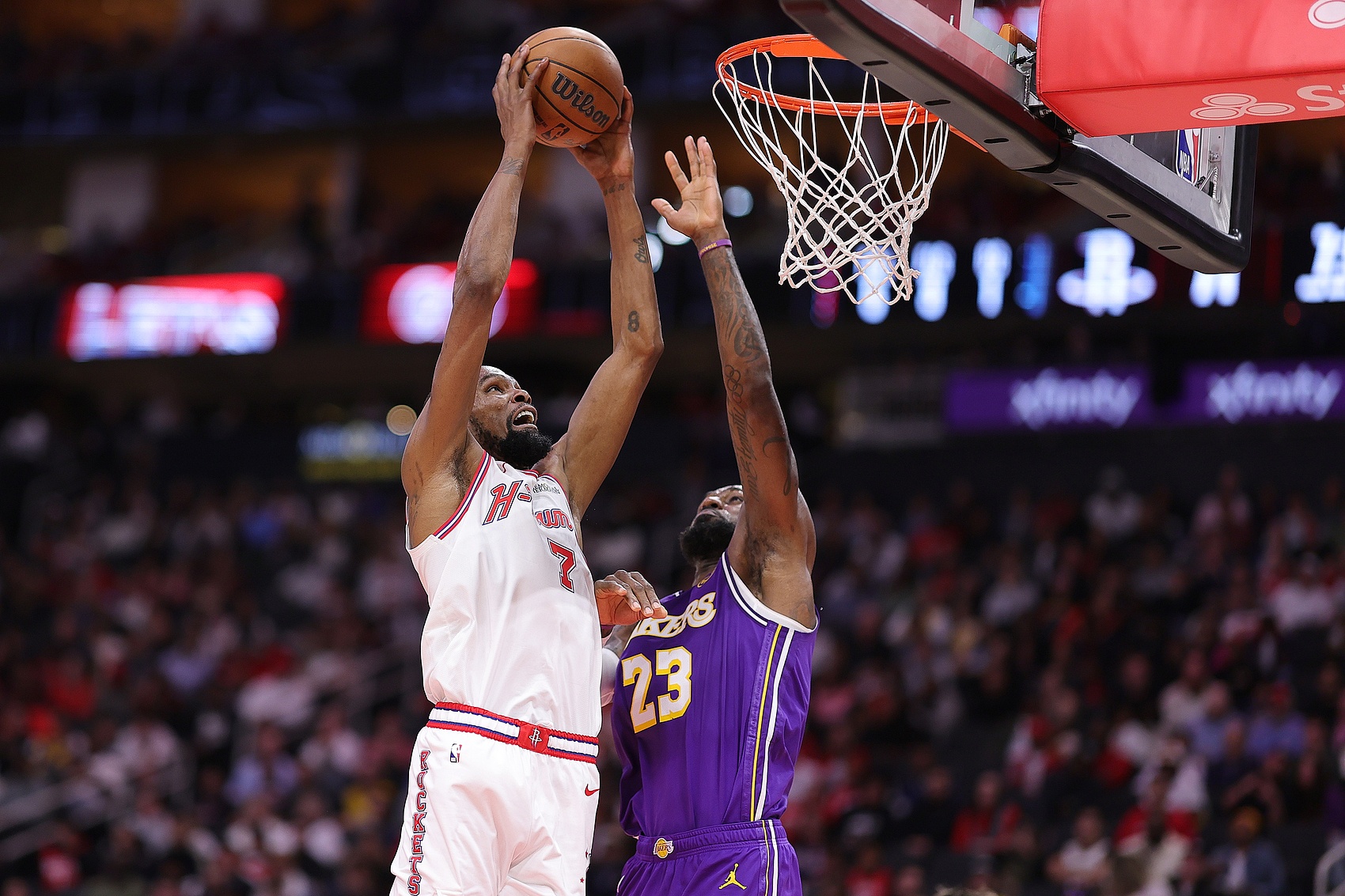 火蜜若想首轮碰湖人 当前需支持雷霆锁定西部第一