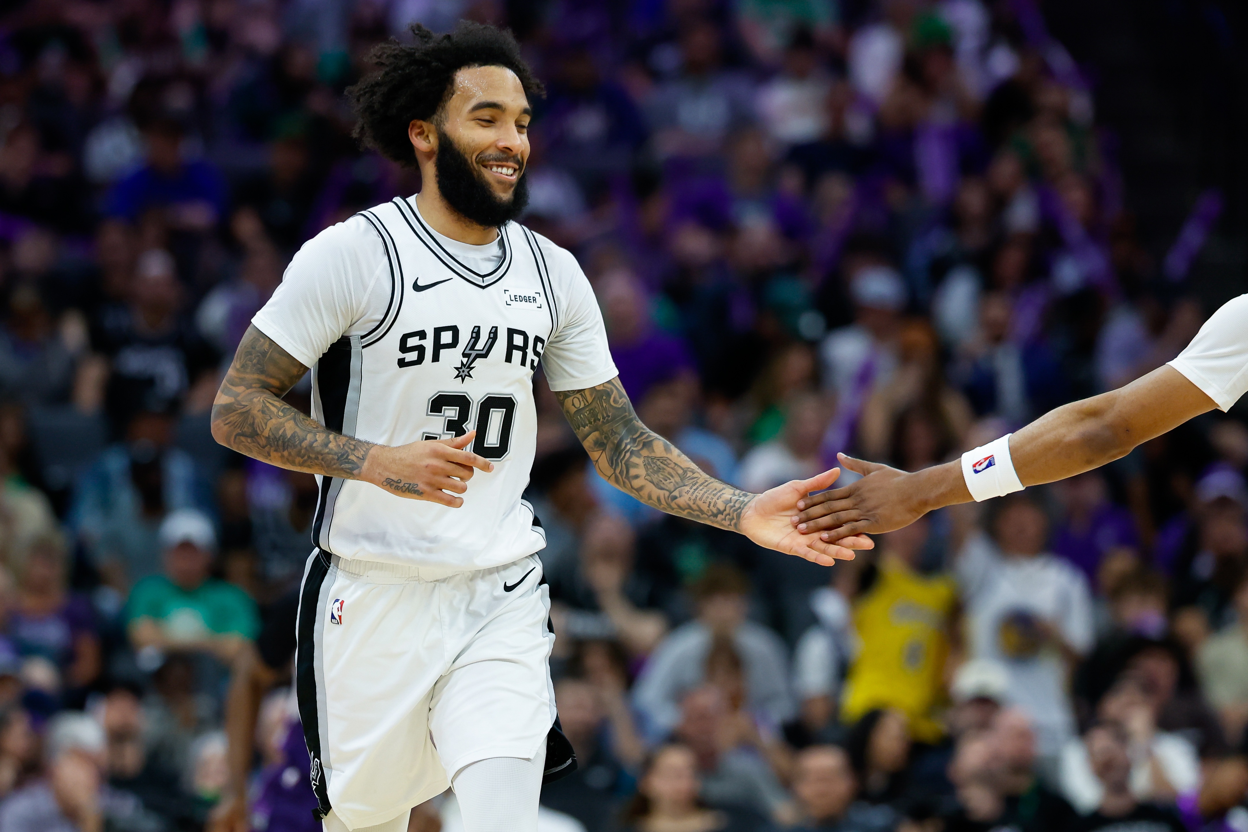 尚帕尼谈加时憾负掘金 称近期对手目标与马刺相异