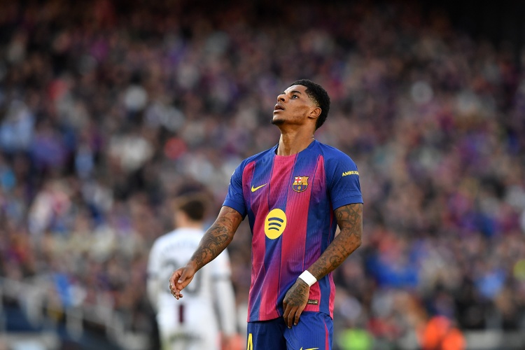 曼联夏窗清洗计划曝光 八人离队目标套现1亿镑