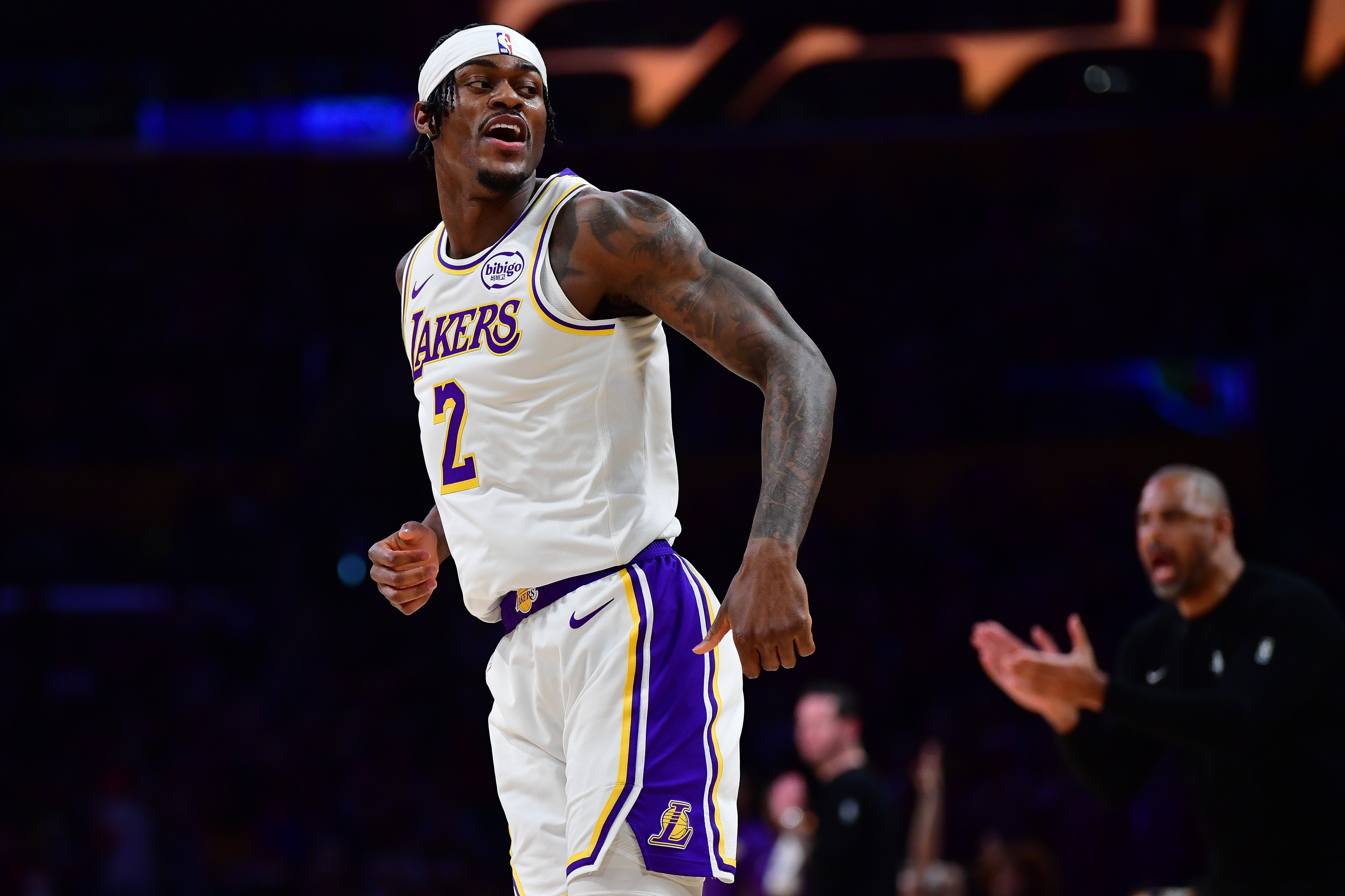 湖人战独行侠前迎利好 范德比尔特伤愈复出