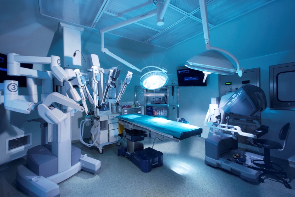 东契奇赴欧接受再生疗法治疗腿筋 湖人季后赛前景蒙上阴影 东契奇赴欧接受再生疗法治疗腿筋 湖人季后赛前景蒙上阴影