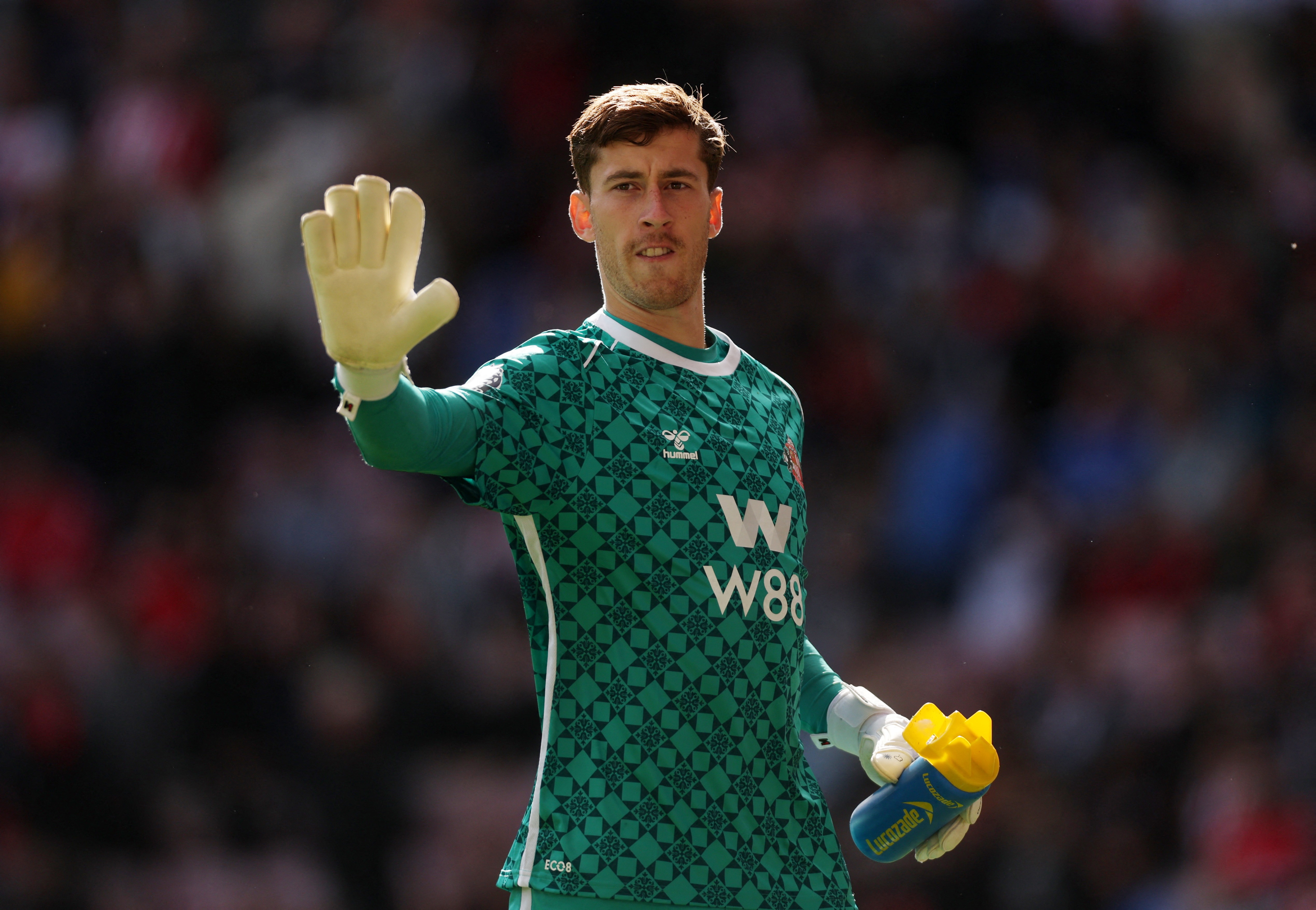 切尔西瞄准桑德兰门将罗夫斯 潜在报价达6000万镑