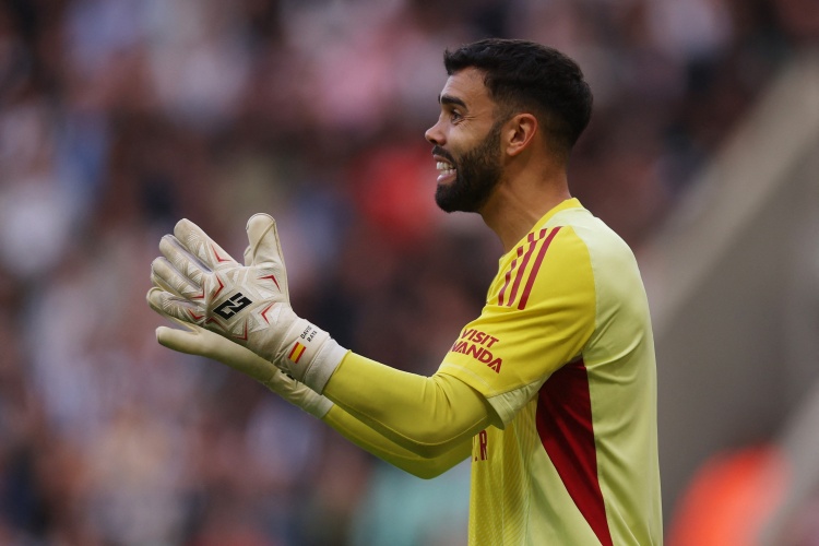 拉亚近三季欧冠零封17场同期居首 场均失球仅0.59