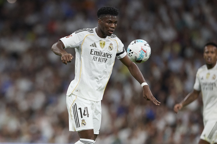 琼阿梅尼复盘主场失利 承认效率不足但强调次回合信念 琼阿梅尼复盘主场失利 承认效率不足但强调次回合信念