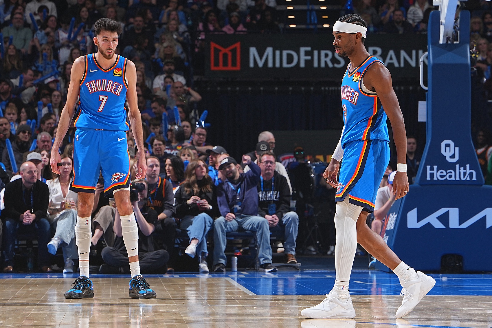 雷霆轻取快船锁定联盟第一 极致空间与防守成制胜关键