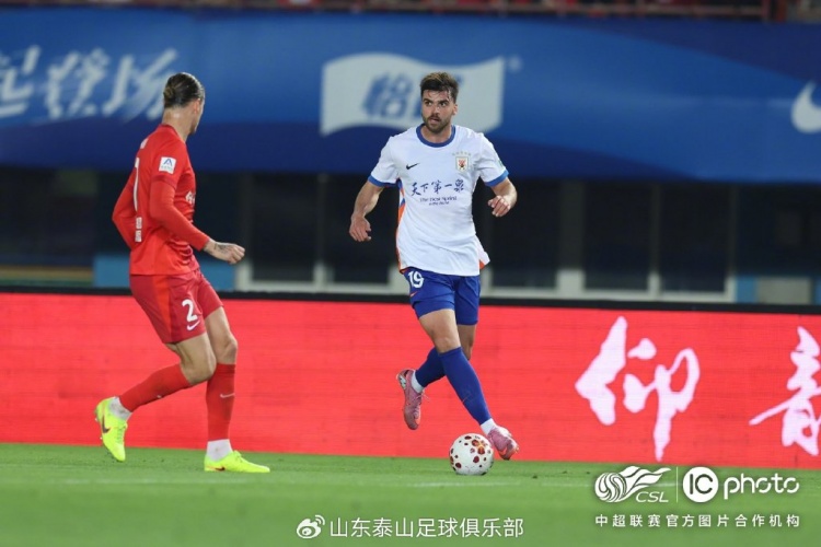 瓦科吊射破空门 泰山客场一球小胜河南