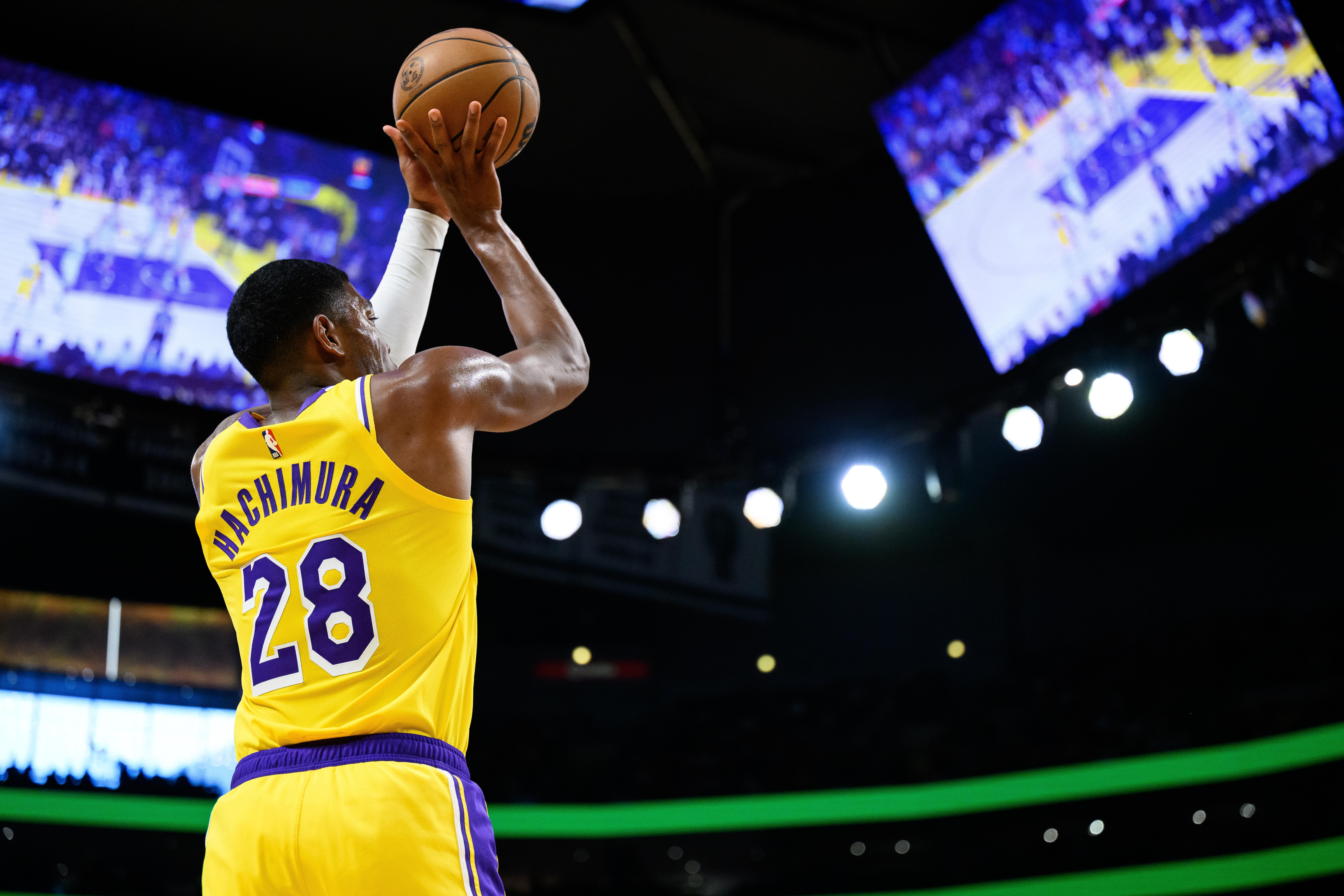 八村塁强调主场优势与G1关键性 湖人备战系列赛首战