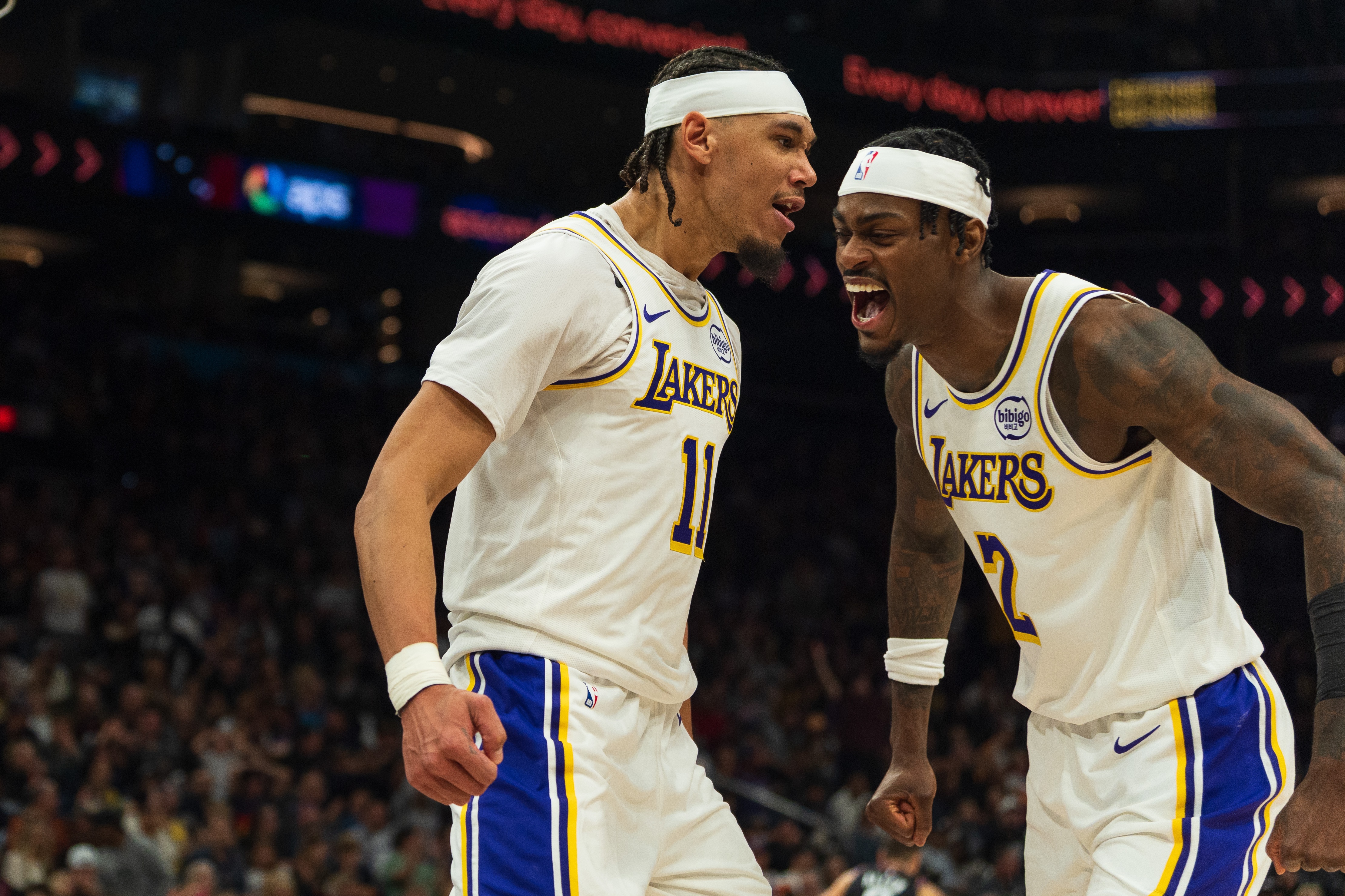 阿里纳斯预判湖人伤病隐患 直言将痛批带伤出战者 阿里纳斯预判湖人伤病隐患 直言将痛批带伤出战者