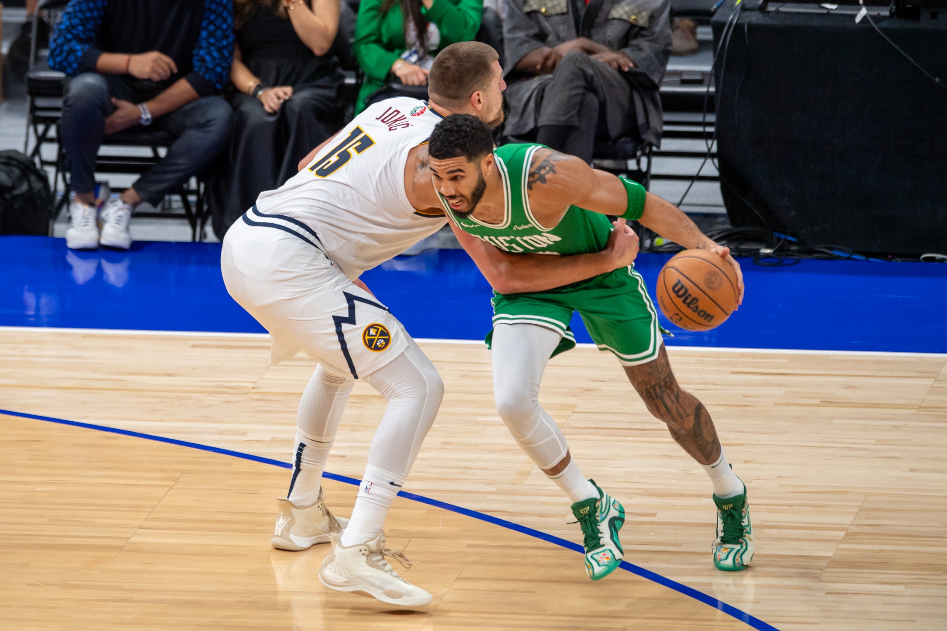 塔图姆2110分领跑20年至今季后赛得分榜，约基奇布朗紧随其后