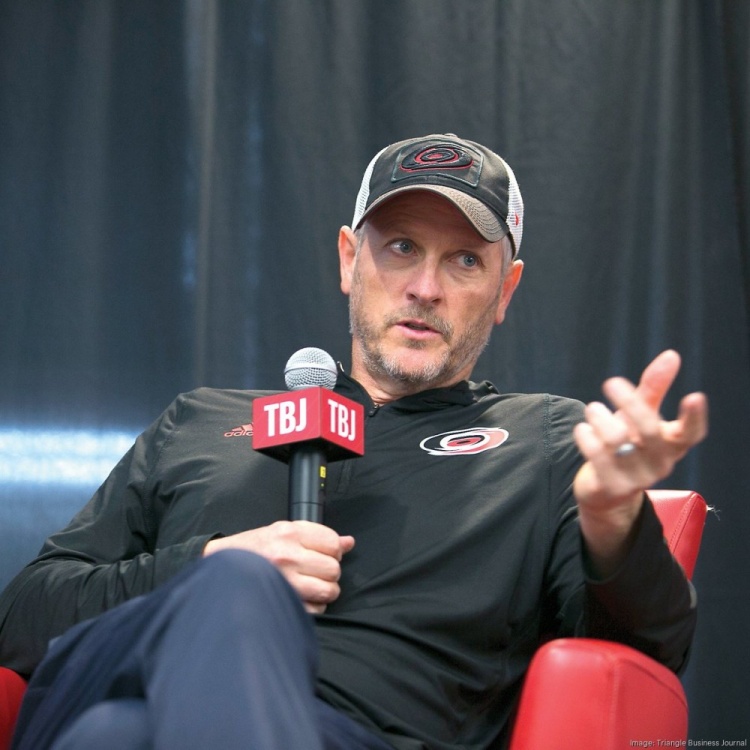 追梦怒斥开拓者老板邓顿：拒绝赞助T恤、150万报价主帅，呼吁萧华介入维护联盟标准