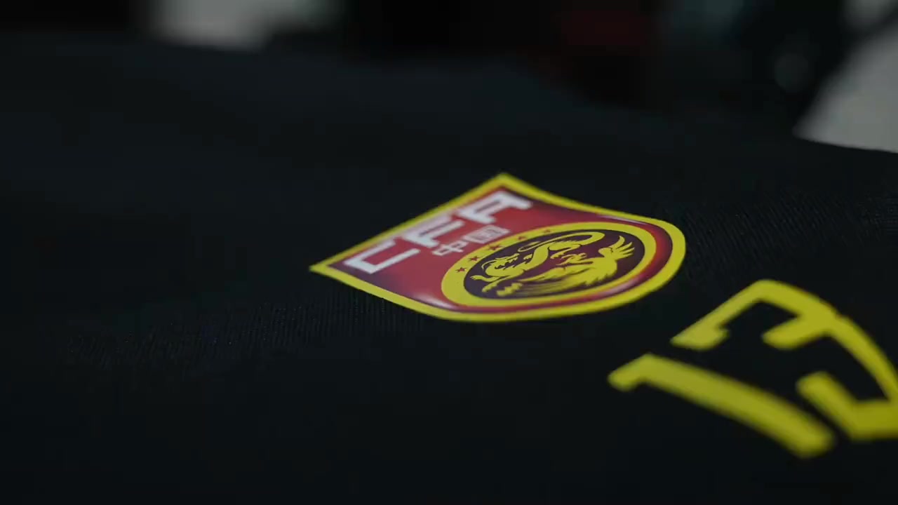 U17国足抵吉达 亚洲杯备战启动