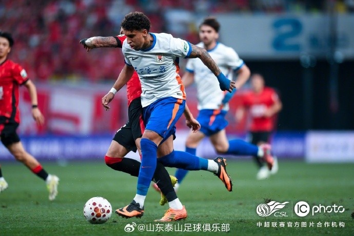 泰山客场0-1蓉城，五轮连胜终结