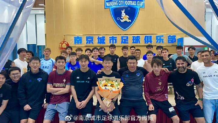 南京城市后防老将杜君鹏合同到期离队，32次出场数据定格